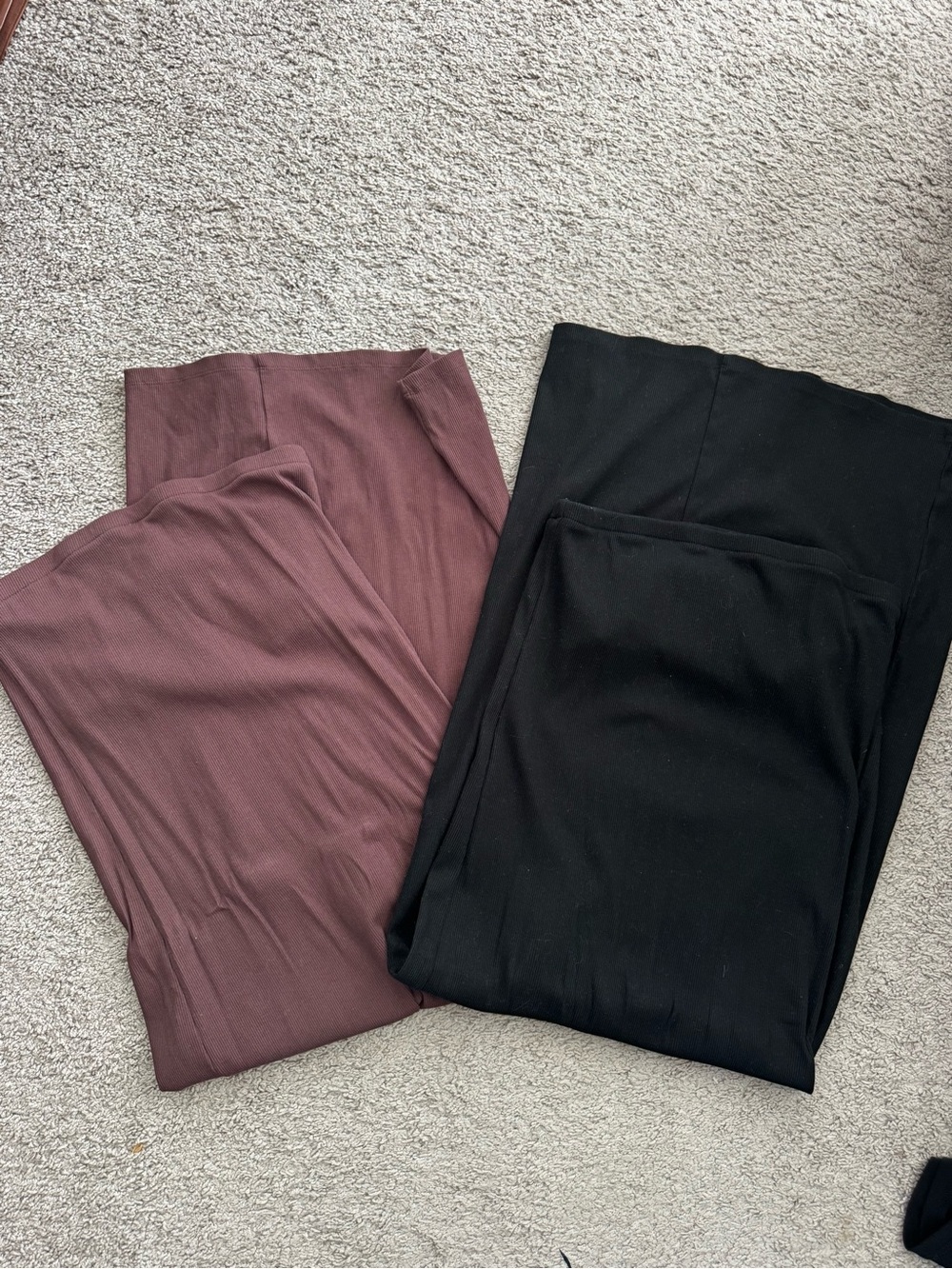 Women’s Ribbed Strapless Dresses - Black & Mauve